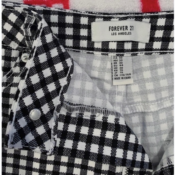 SOLD Forever 21 NWOT Gingham High Rise Shorts - Picture 6 of 7